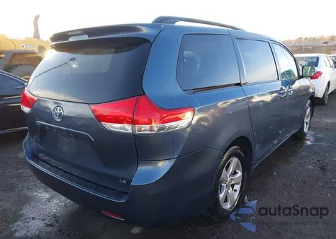 2013 Toyota Sienna Le V6 8 Passenger из США, поврежденный, VIN 5TDKK3DC0DS327672